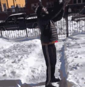 住酒店时显示已经在其他酒店入住,住酒店发现是自己几年前婚房