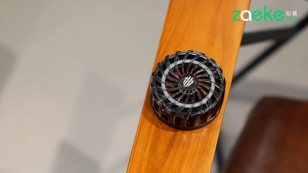 红魔磁吸散热器4和4pro区别,磁吸散热器红魔4和4pro区别