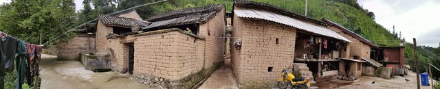 妈妈嫌弃刚毕业的孩子工资少,刚毕业工资低正常吗