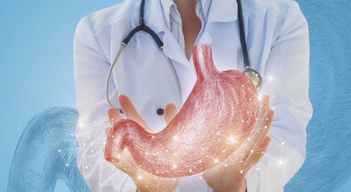 老年人拉不出大便腹胀是怎么回事,老年人经常腹胀怎么办