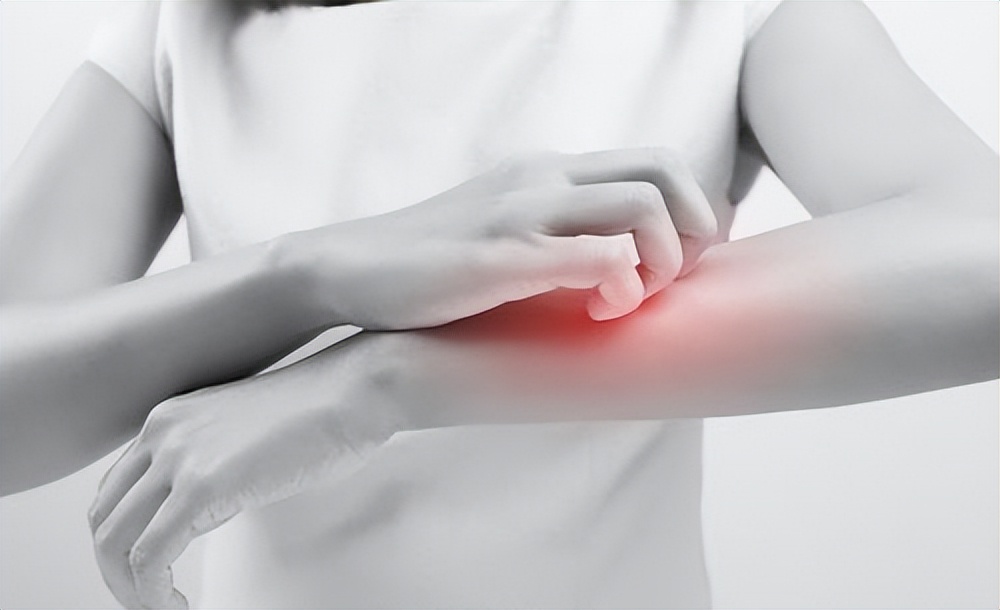 皮肤上长出肉疙瘩怎么办,皮肤上长肉疙瘩如何正确解决