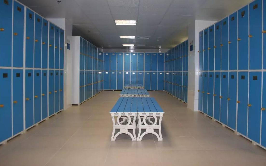 男童进女浴室被怀疑,男童进女卫生间被发现