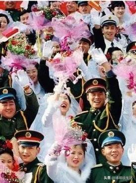 男子偷情现役军嫂被判刑,男子与军嫂生两子被判刑