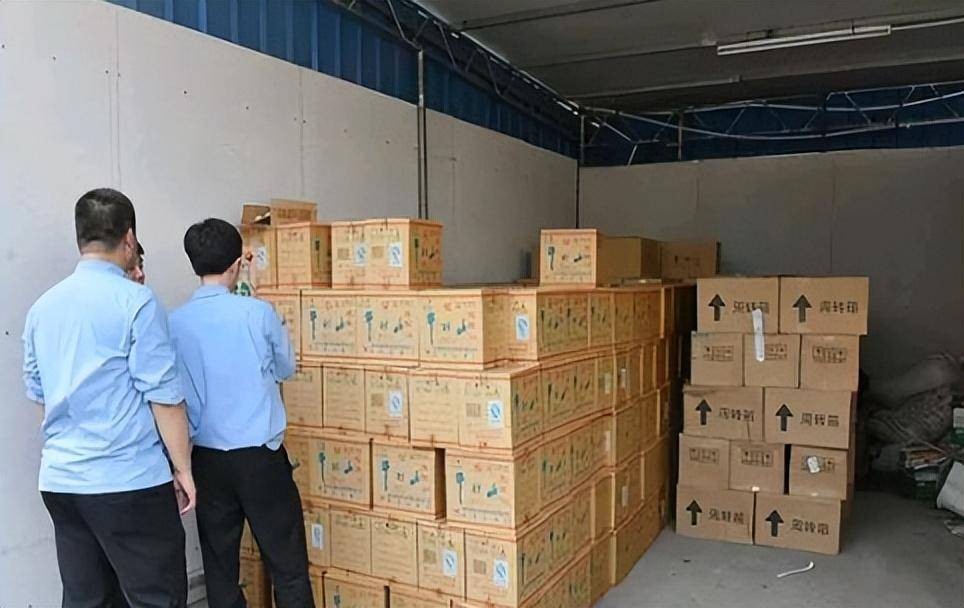 100ml牛栏山二锅头56度是假酒吗,牛栏山绿瓶二锅头是勾兑酒吗