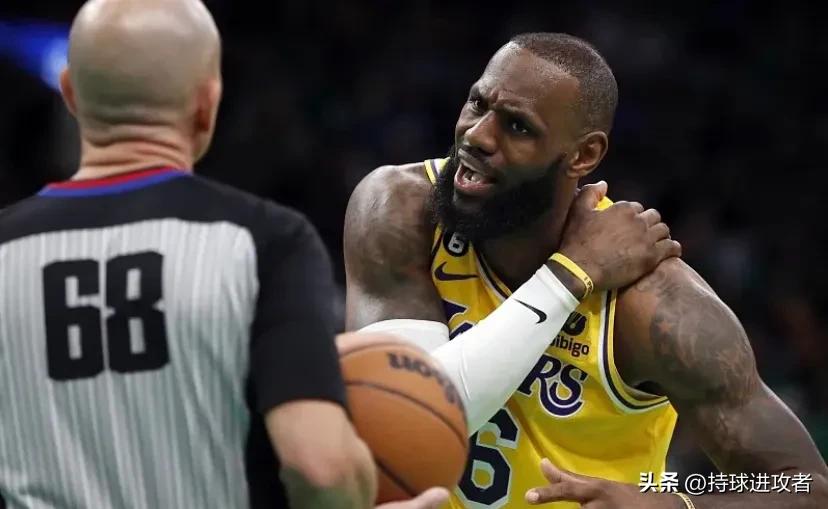 裁判承认误判湖人贝弗利,裁判误判詹姆斯犯规吗