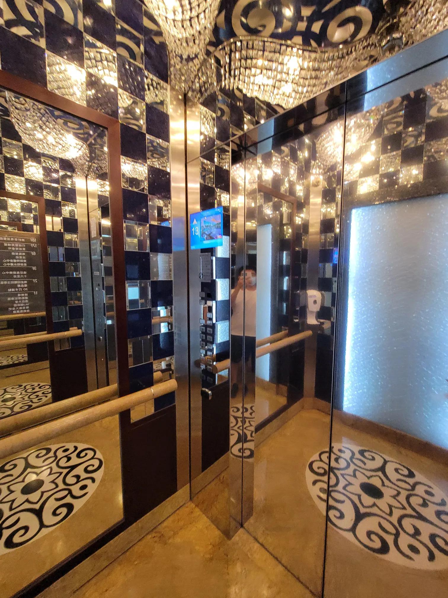 澳门索菲特酒店是五星级吗,澳门索菲特有名牌店吗