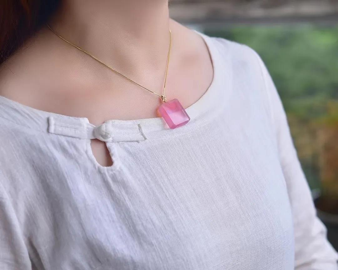 天然粉水晶原料,天然粉水晶晶族