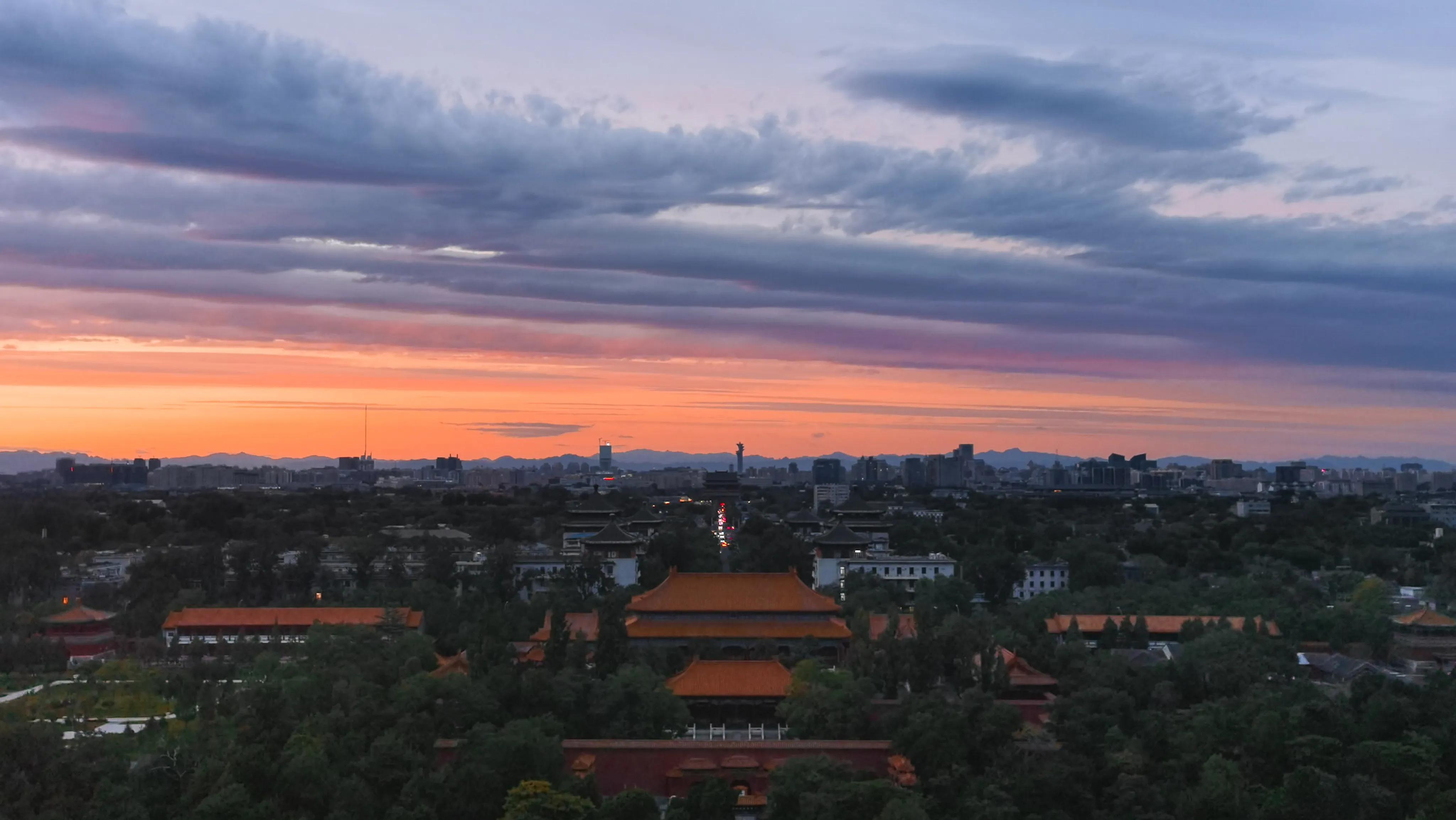 来北京一定要去一趟景山公园,人生建议来北京