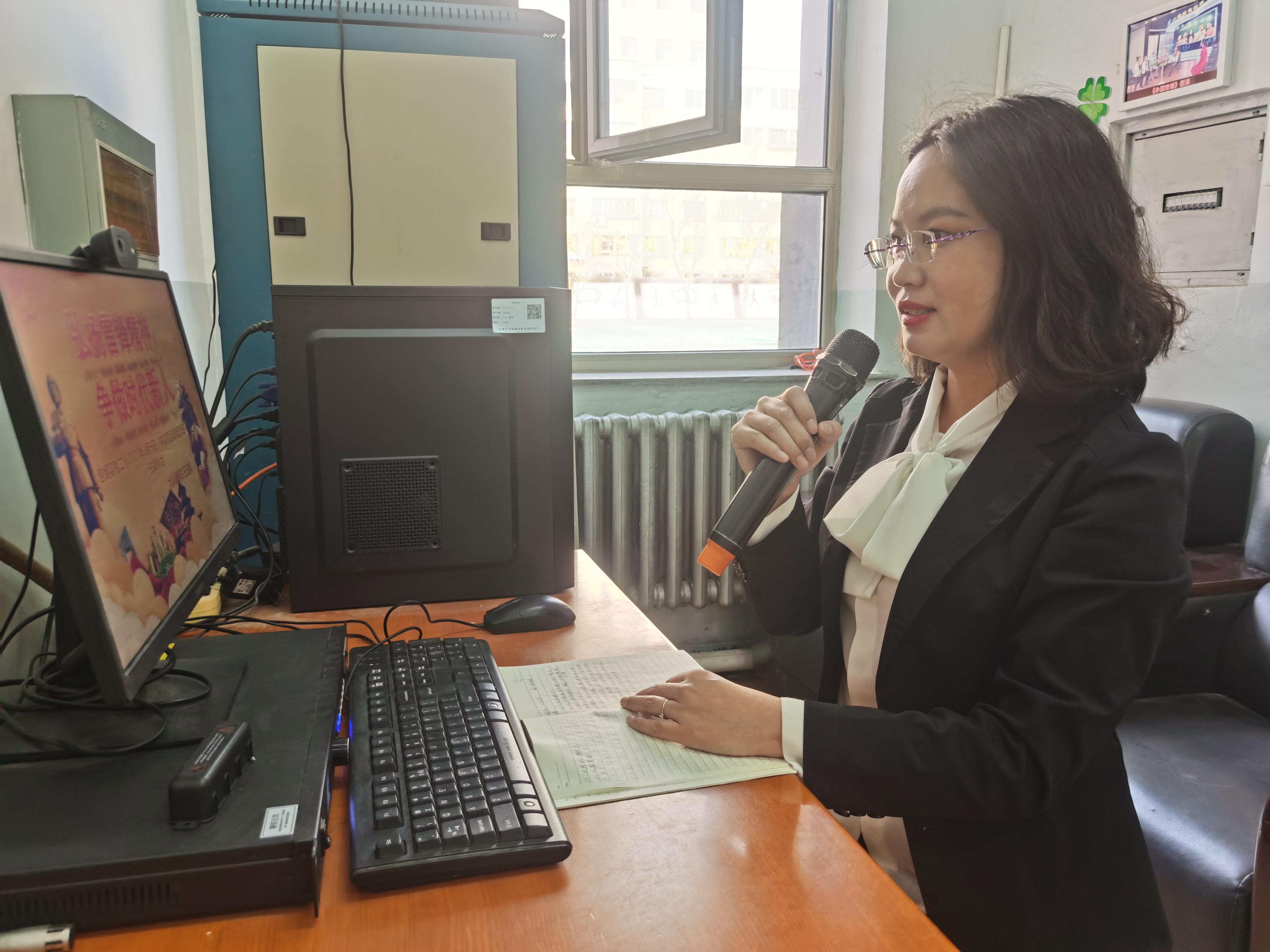 弘扬雷锋精神——包头市包钢实验二小举行学雷锋系列主题活动