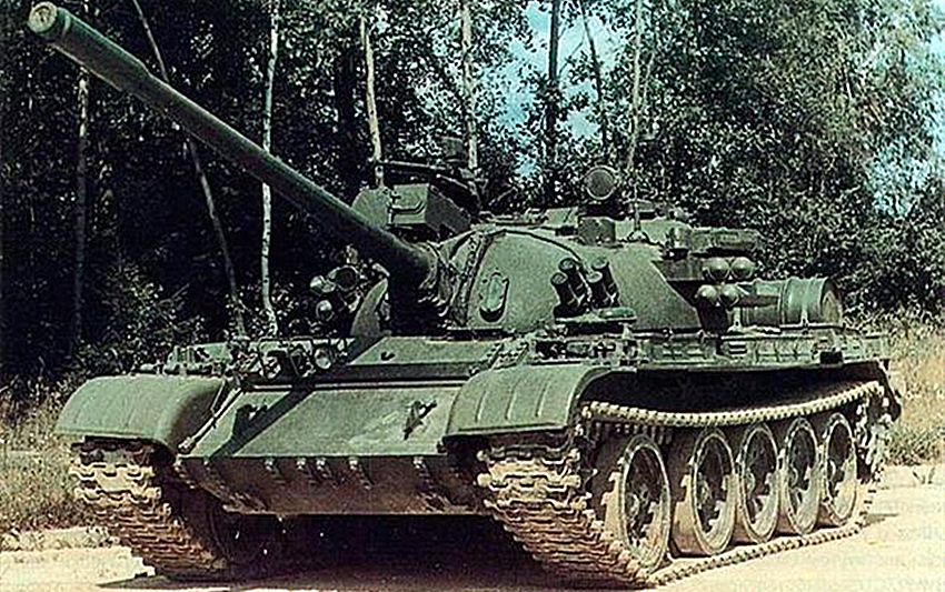 主动防御系统为坦克保驾护航,俄军为什么选择改装第二代坦克