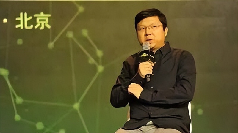 她19岁考入北大,他19岁考入清华