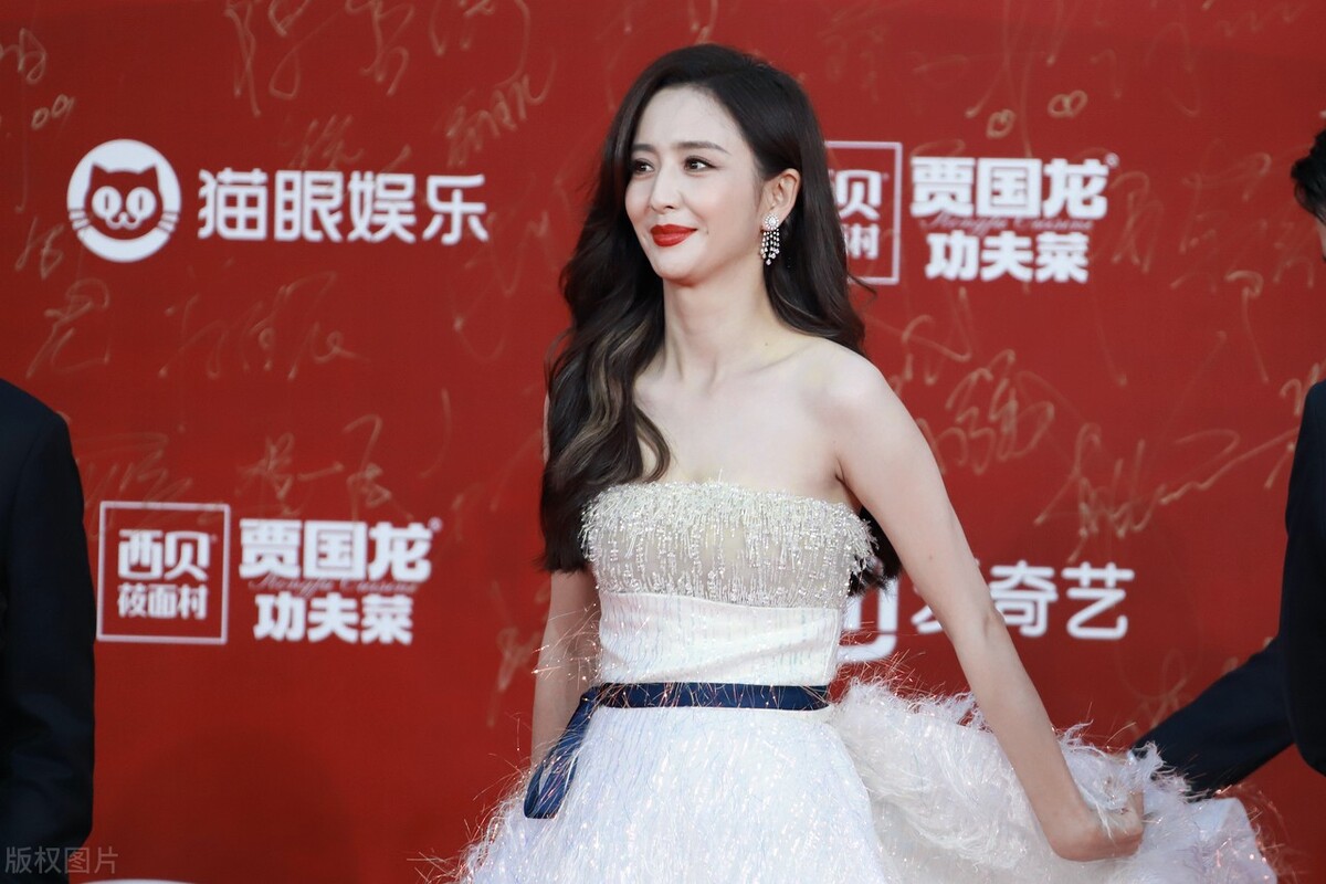 明星对黄渤高情商的反应,黄渤主持情商高的聊天对话完整版