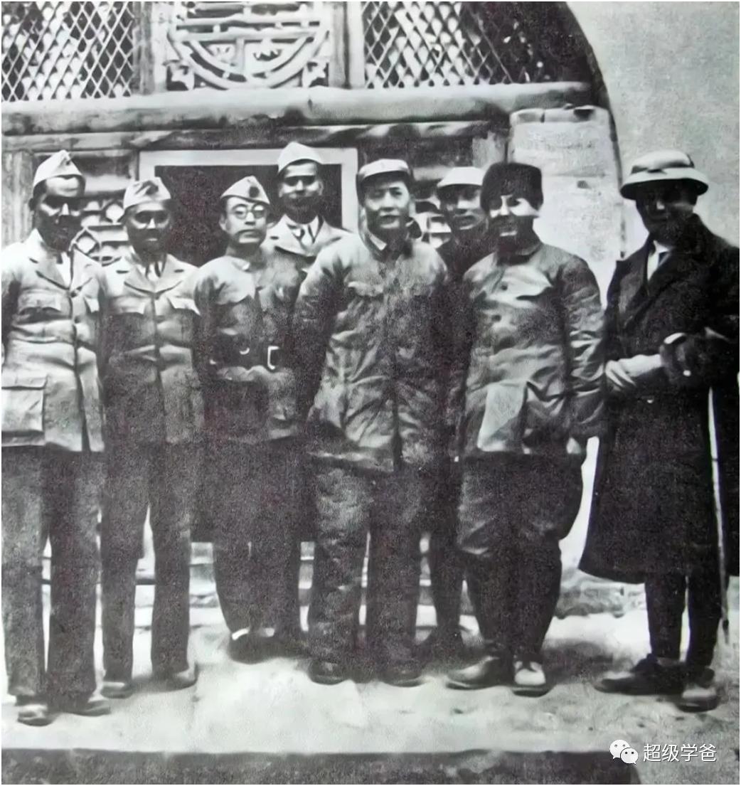 比尔盖茨的失败后成功故事,比尔盖茨的发迹人生