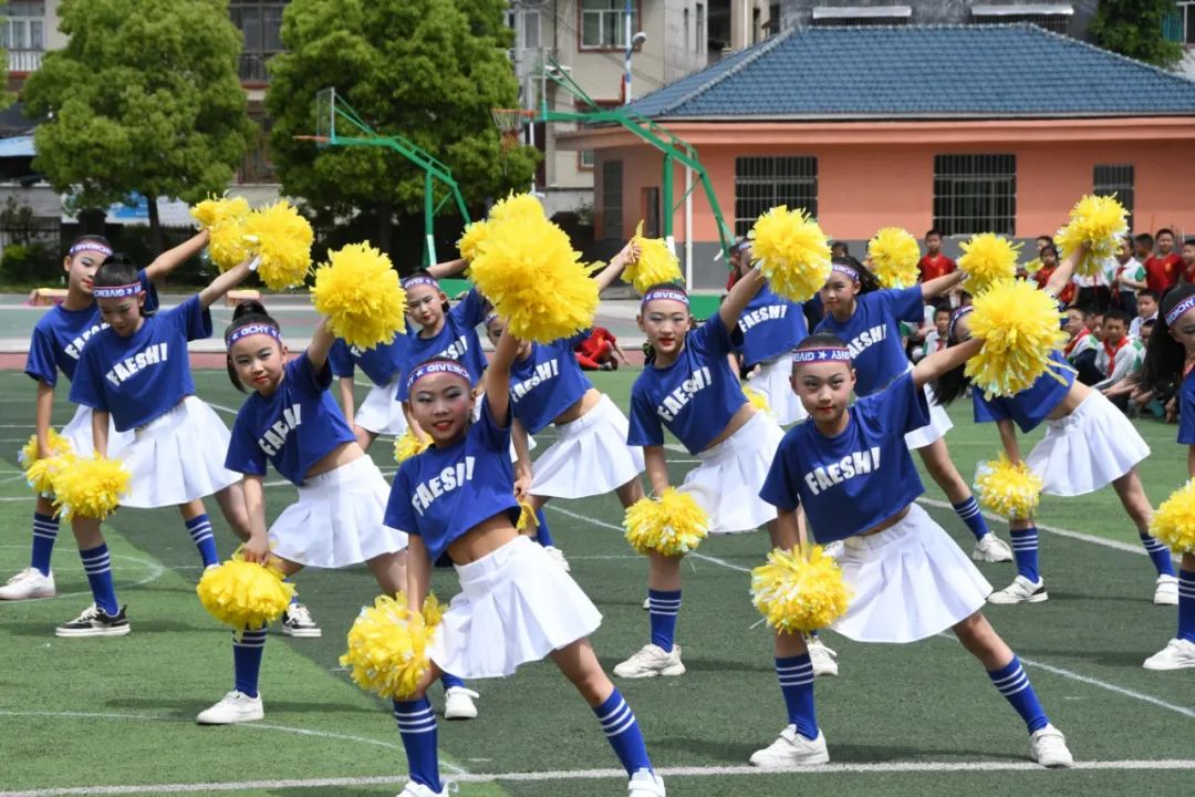 余庆县第一小学,余庆县一年级小学生