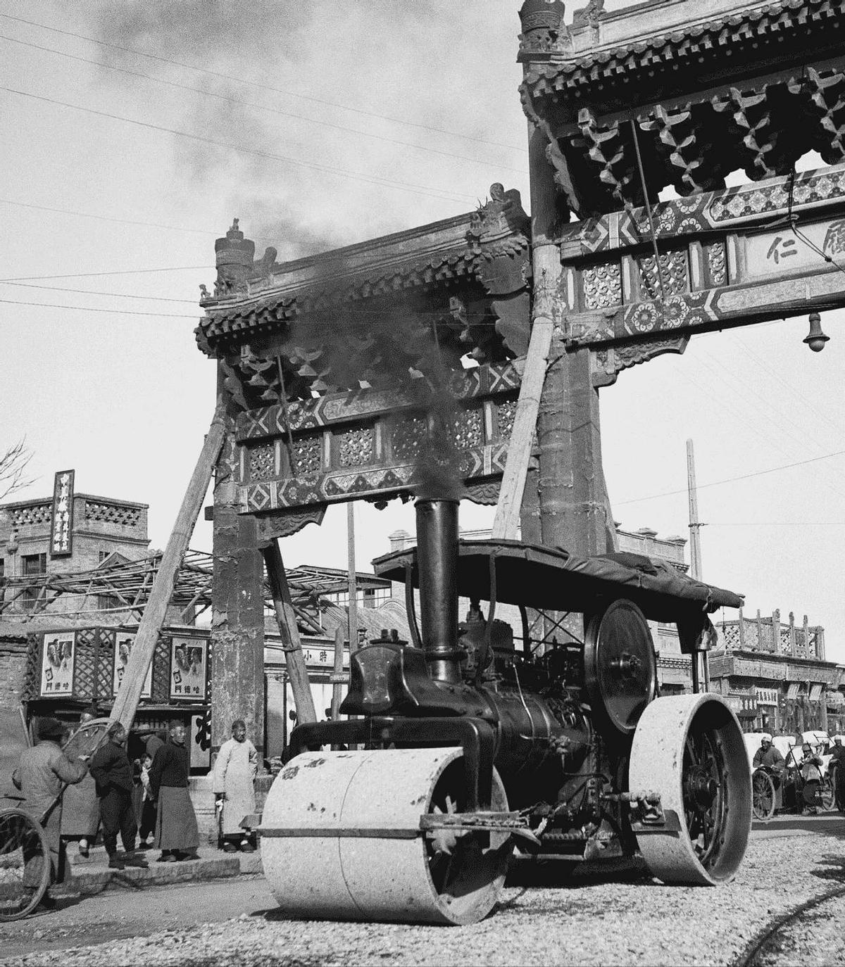 惊！日军日记曝光，*安妇慰**不顺从，日军竟用*刀刺**插入她的*体下**！