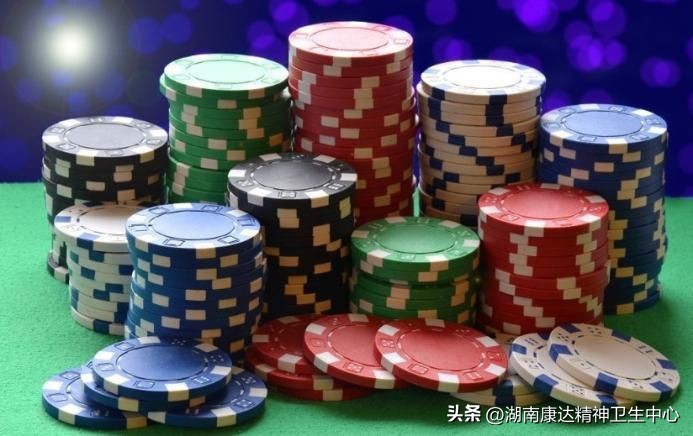 家人赌博怎么让他戒赌,家人老是赌博怎么劝