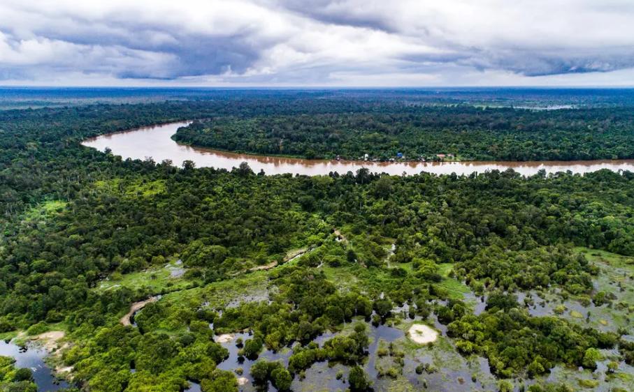 印尼有多少亿人口,印尼人口2022年总人数及国土面积