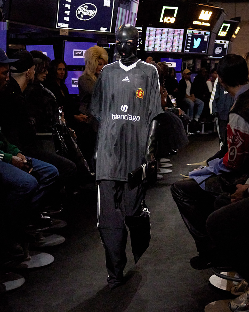 巴黎世家夏季新品,巴黎世家2023早春大秀在哪买