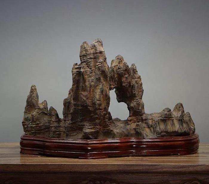 嗜爱石头的理由——读武锋先生书法《赏石隽语》