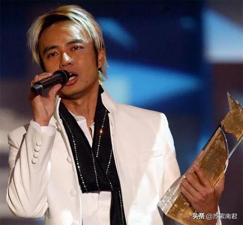 “港乐”唱将的天花板，这三位“过气”明星，碾压80、90后