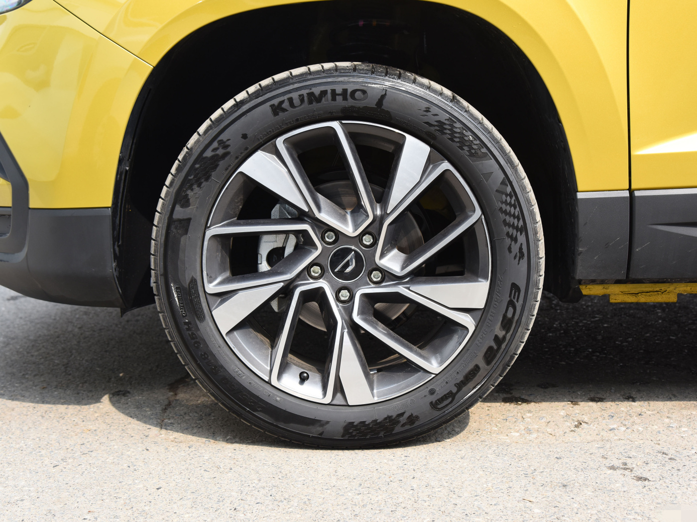 捷达vs5手动版和吉利缤越手动版,1.4t捷达vs5对比1.4t缤越