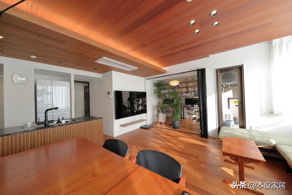 日本妈妈三口之家的极简家居生活,日本家庭一尘不染