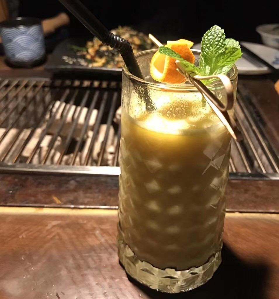 上海后备箱经济爆火：你永远想不到，当代年轻人攒钱有多花样百出