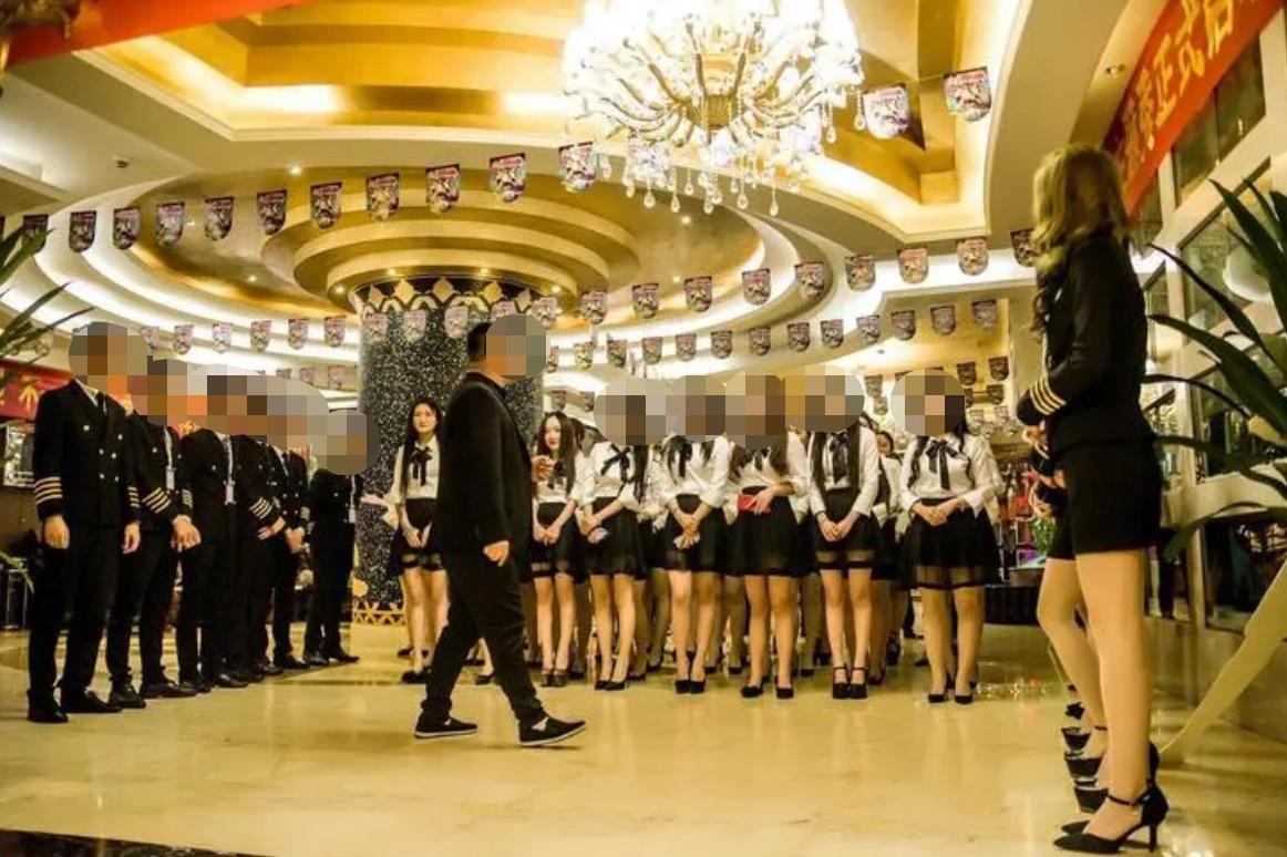揭秘夜场ktv,揭露酒吧招陪酒女的高薪骗局