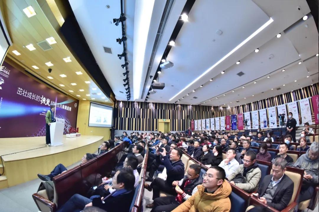 赵东元：发展科学，首先要发展科学精神