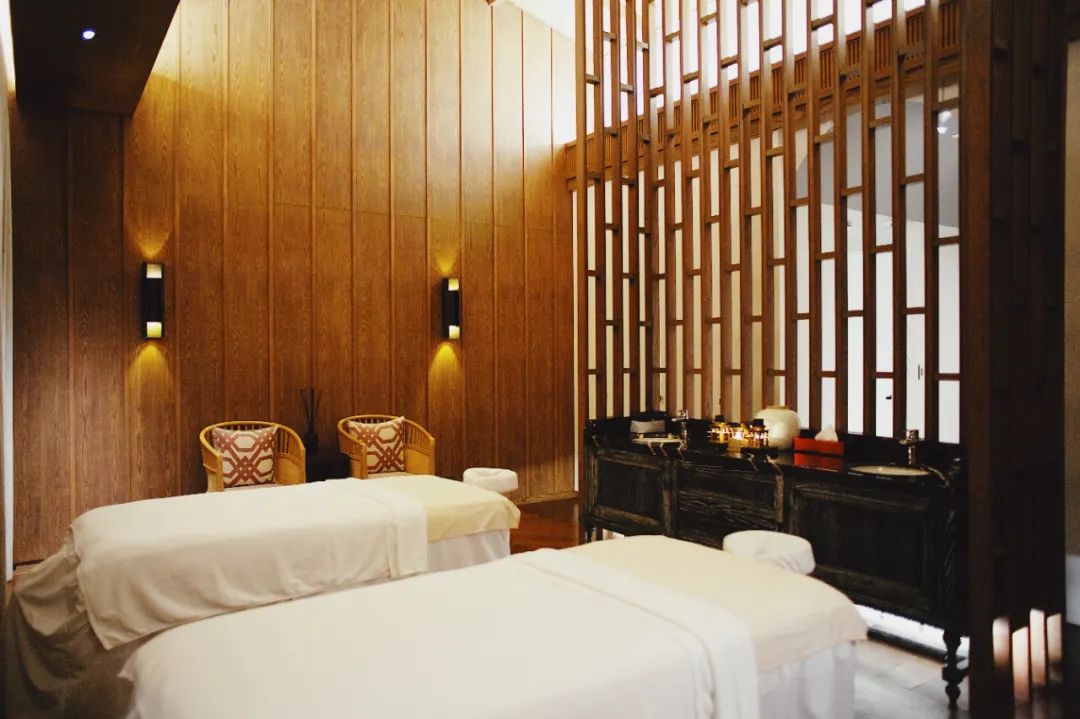 在泰国待了14天,在泰国待了60天