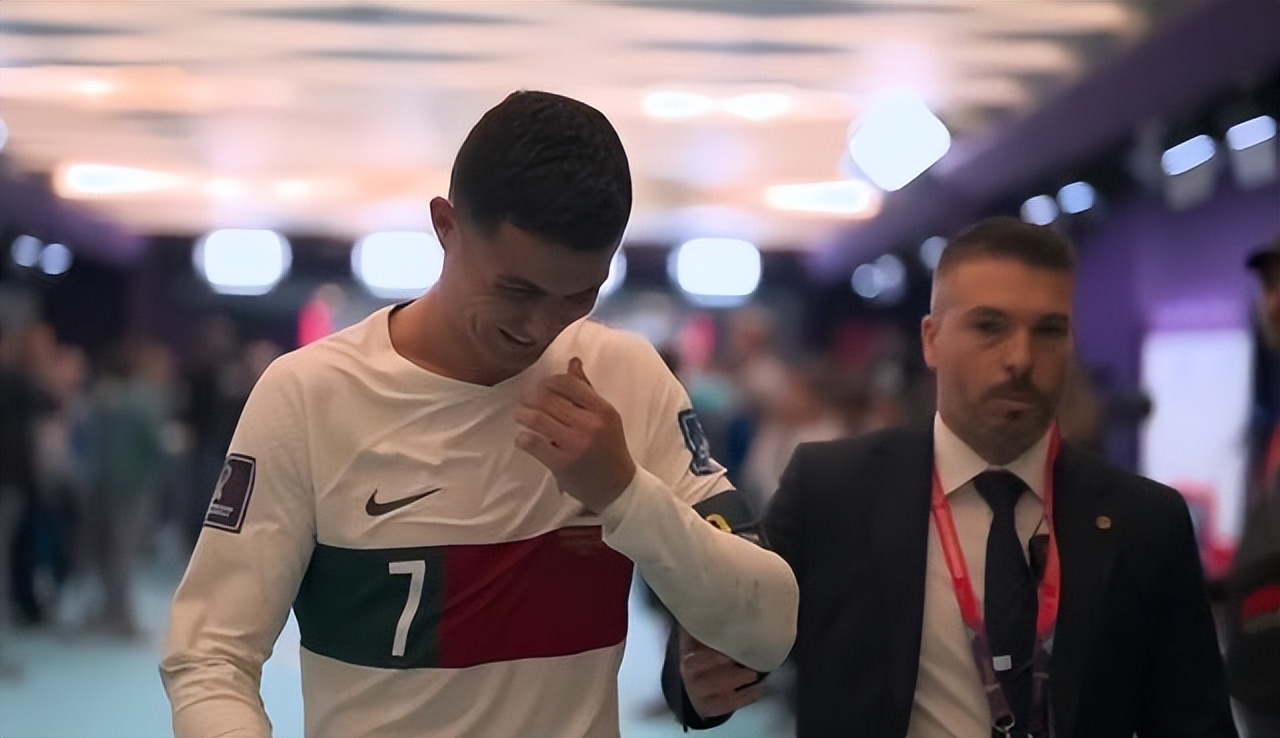 c罗落泪告别世界杯周杰伦歌曲,C罗落泪告别世界杯