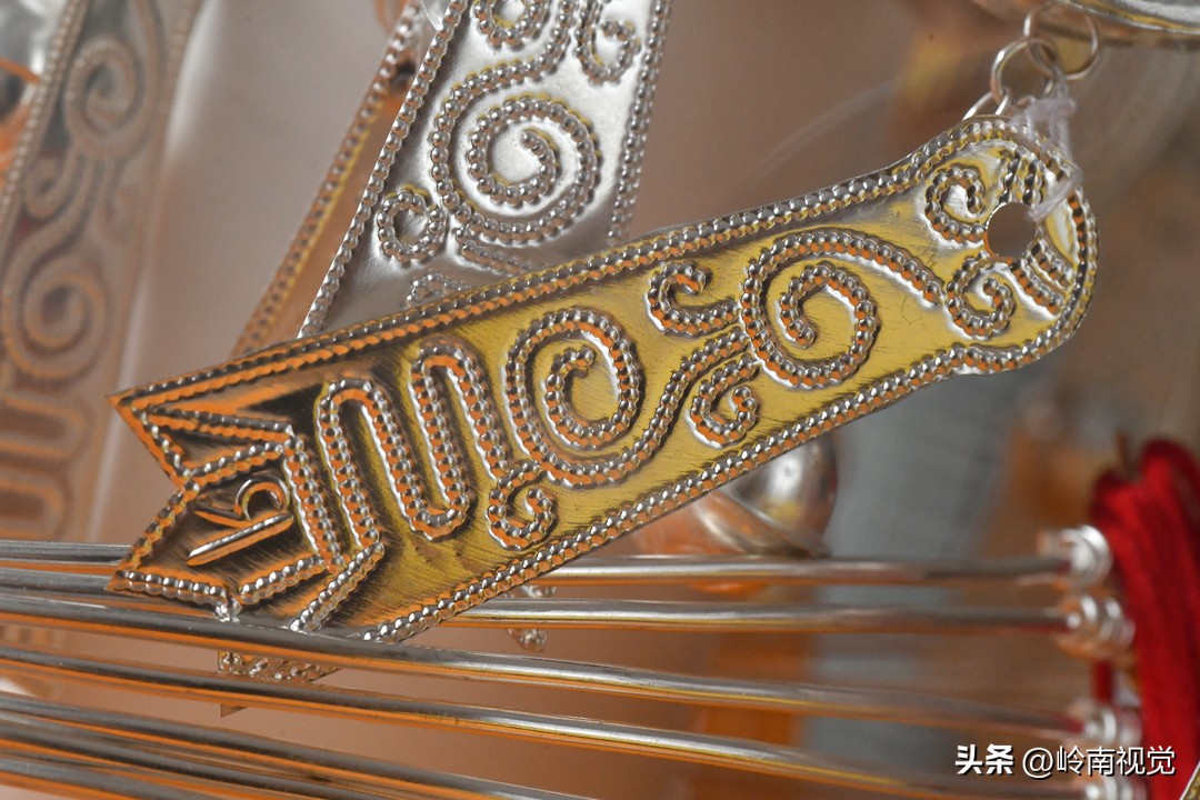 唐大打十斤：打造“银”的世界的非遗传承人