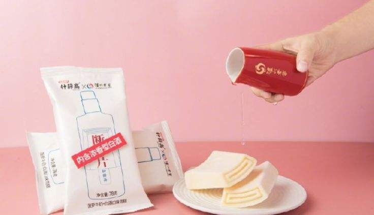 “雪糕刺客”钟薛高引发众怒,钟薛高为什么要放在普通雪糕里