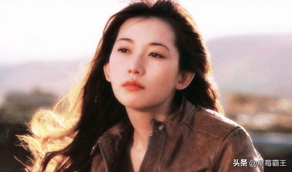 李嘉欣关之琳陈红林青霞最近合影,林青霞关之琳和陈红哪个漂亮