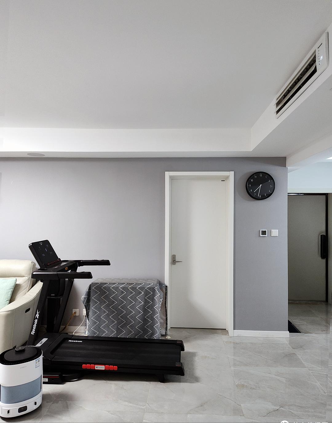 每天跑步机跑步有必要戴护膝吗,跑步机带护膝的好还是不带好