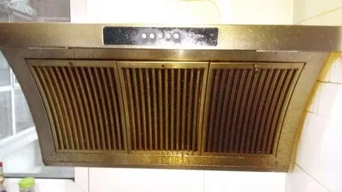 一次性口罩可以用来清洗油烟机,用口罩清洁油烟机的小窍门