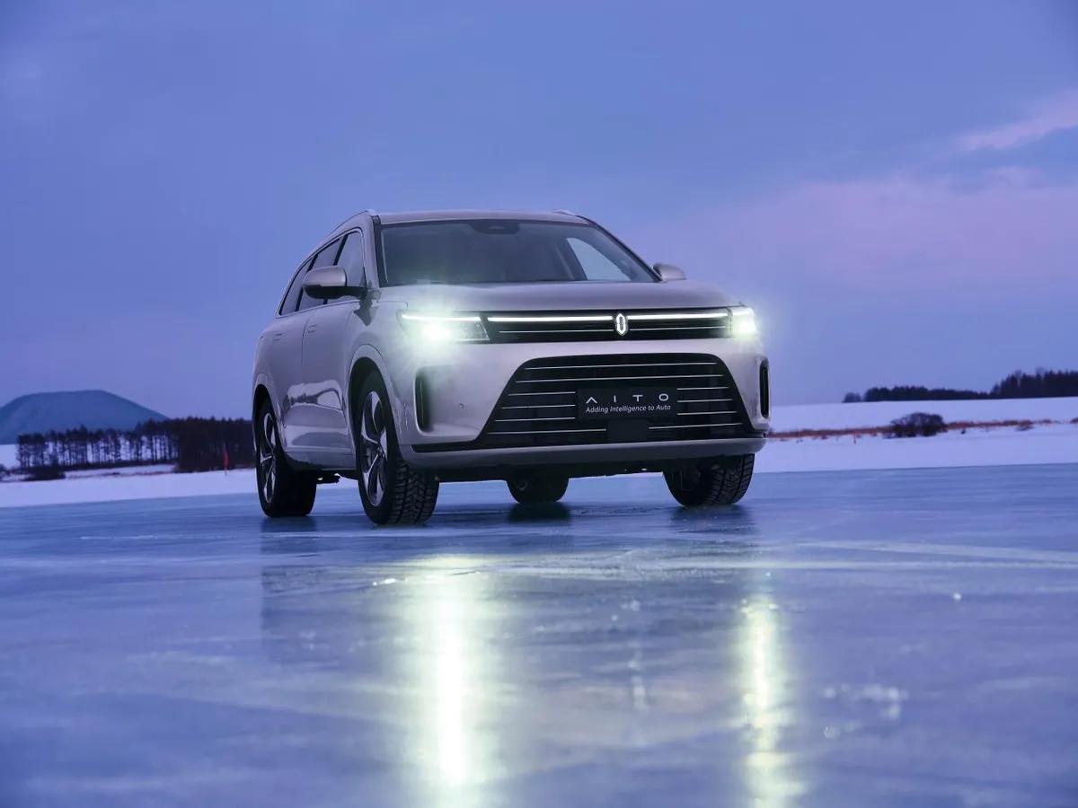 三大消息：华为基站国产率55%；中兴无造车计划；小米13Pro成机皇