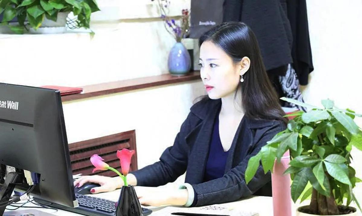 五粮液170元一股，马钢股份3元，60万元买只养老股票，该买哪只？