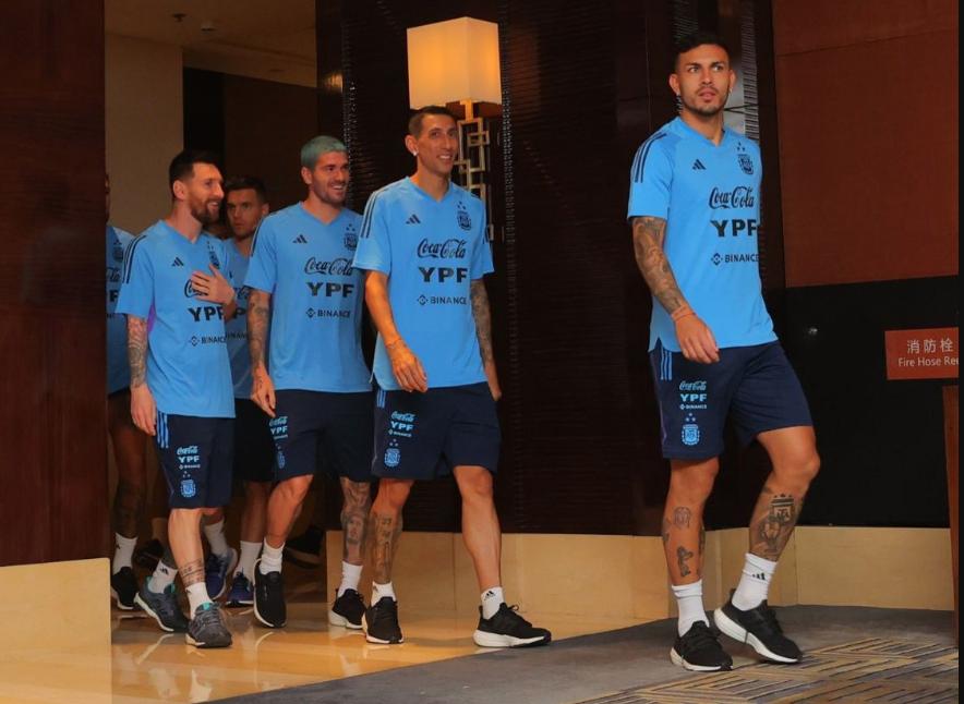 世预赛梅西第一球,梅西第一粒世界波淘汰赛进球