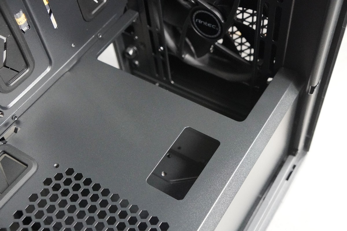 安钛克p20c机箱集线器,安钛克中塔p20无光侧透