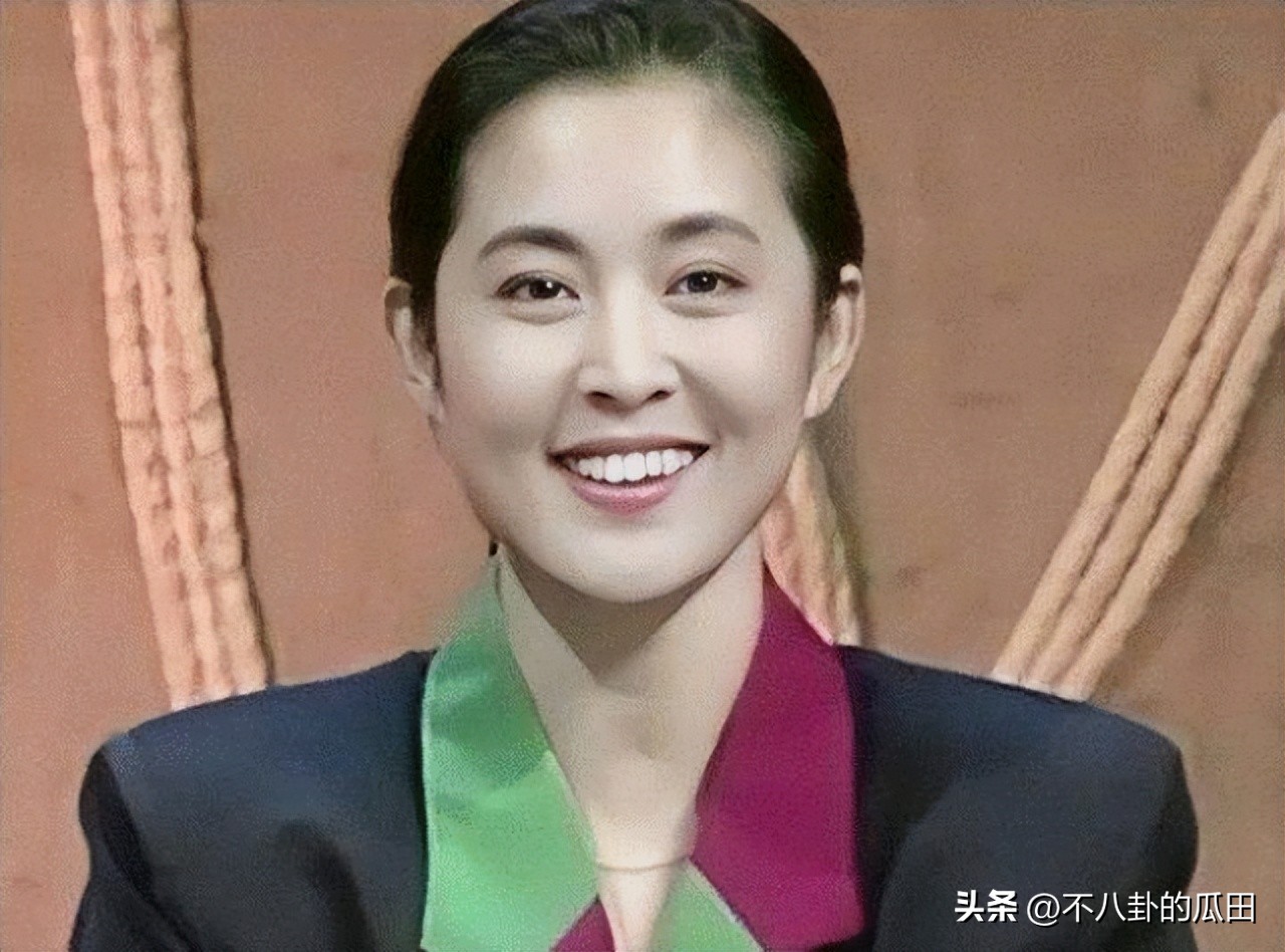 瘦到脱相的几位明星,12位瘦脱相的明星憔悴苍老