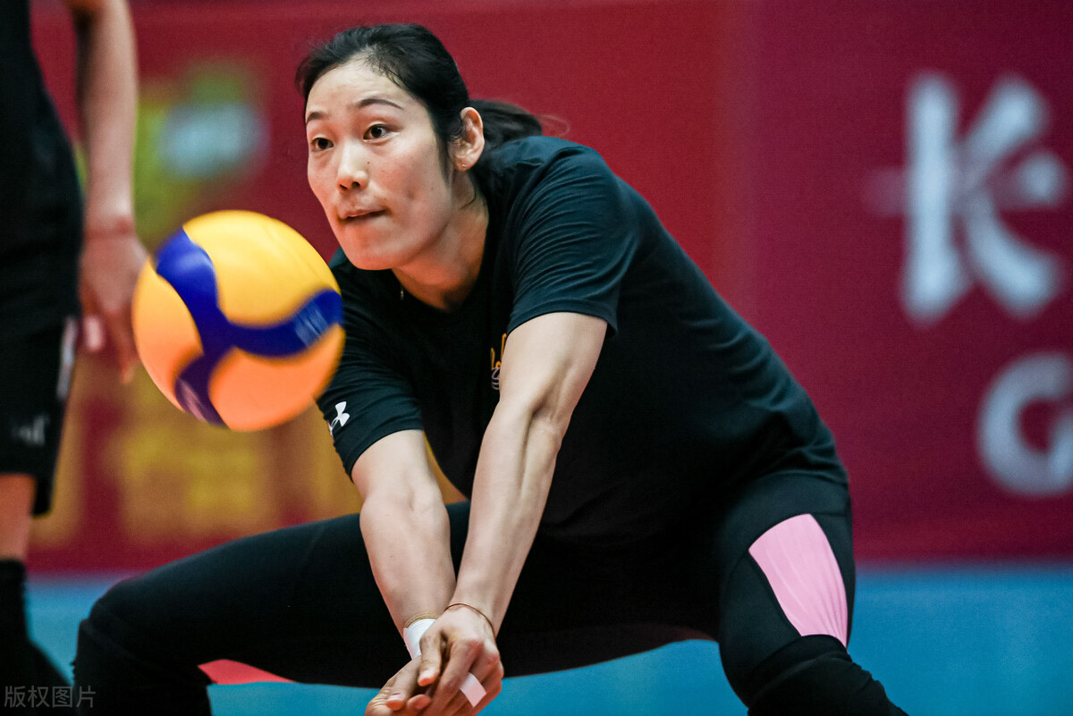 2021女排联赛朱婷加盟,2018年朱婷留洋结束重返国家队