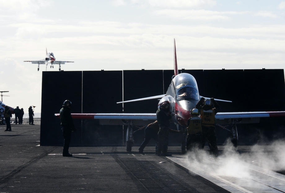美国航母舰载机一览表,美国航母舰载机起降视频