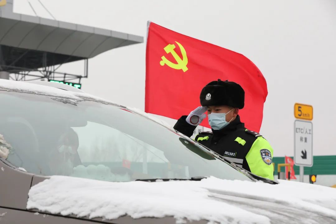 公安心向党护航新征程公安部,公安心向党护航新征程甘肃