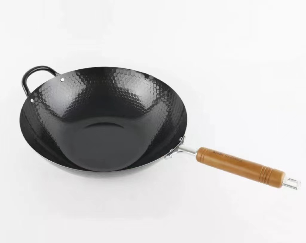 世界顶级轻便炒锅,全网最轻最薄铁锅