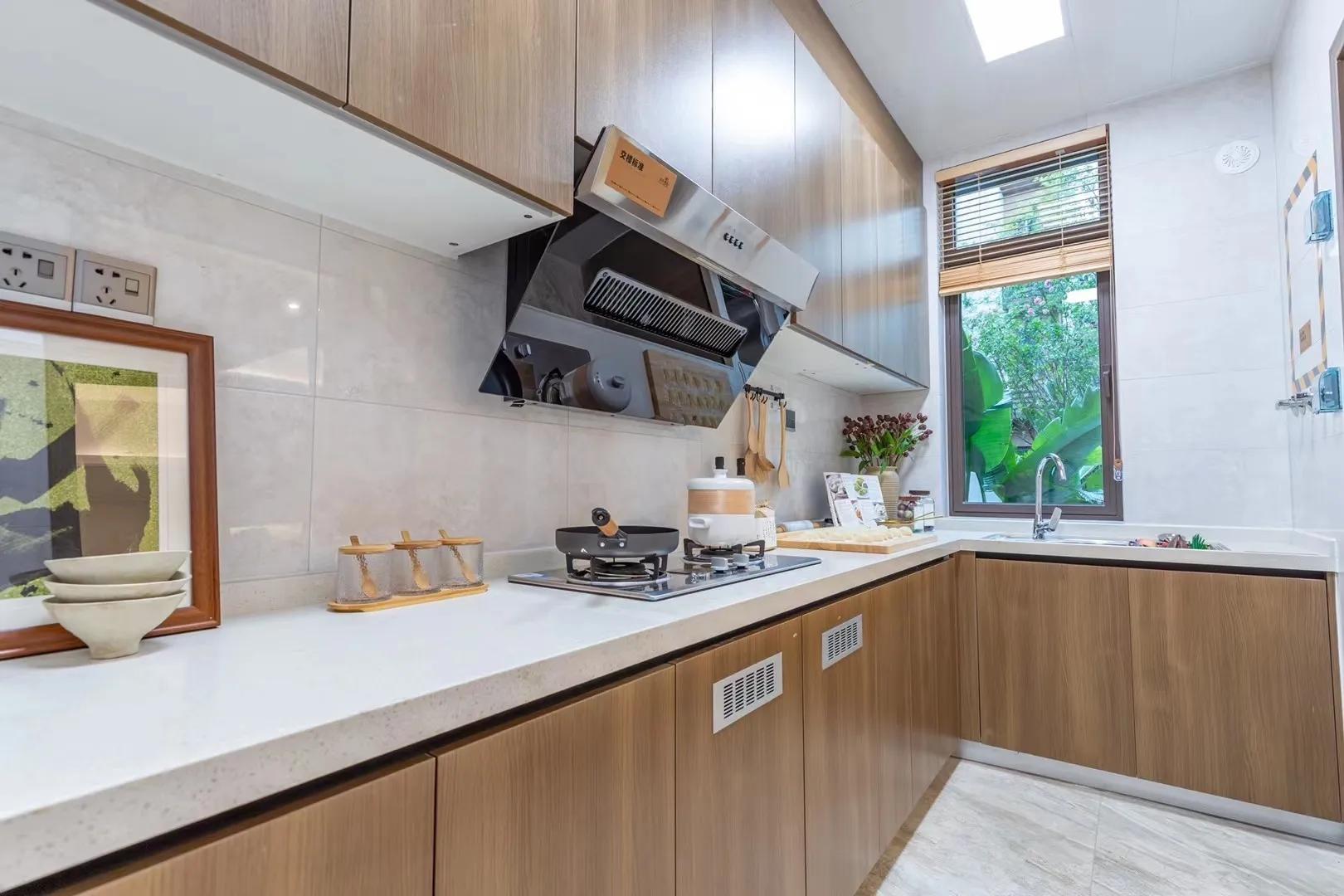 最近广东佛山发生的新闻,佛山别墅暴跌最新消息