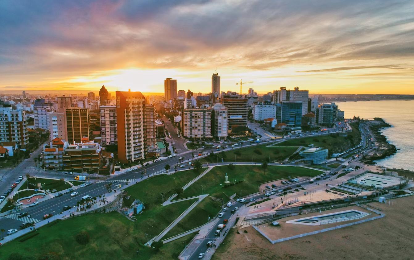 被美国收割的国家,阿根廷被美国收割了几轮