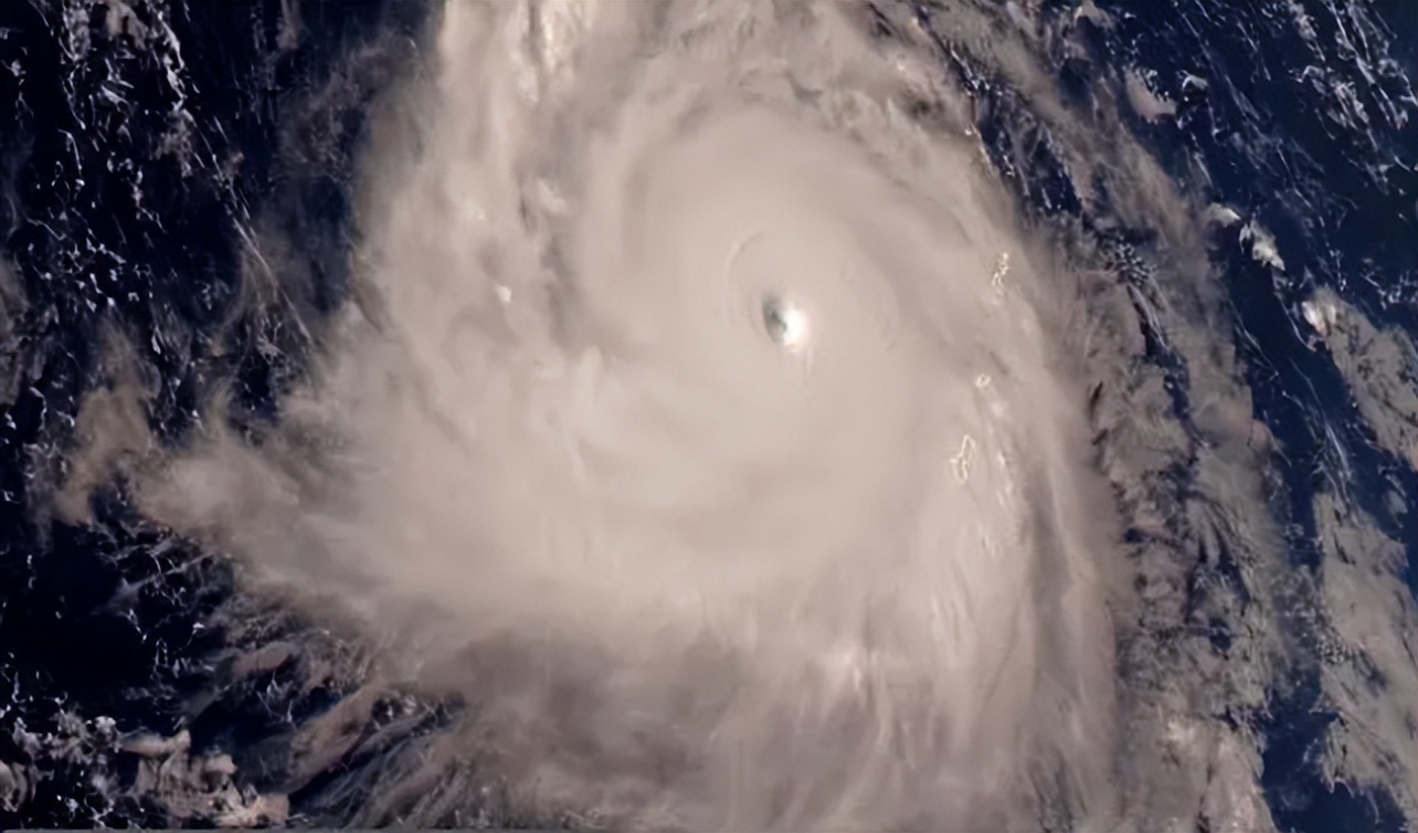 河南中小学优质课公布，郑州数百教师上榜/今天还有暴雨，河南气象台紧急提醒/事关未成年人，下月起从严惩处