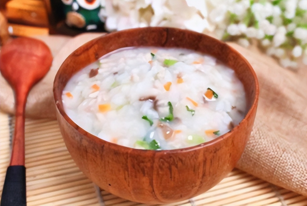 升糖指数高的食物吃多会低血糖吗,高血压人管住嘴这四种食物不能吃