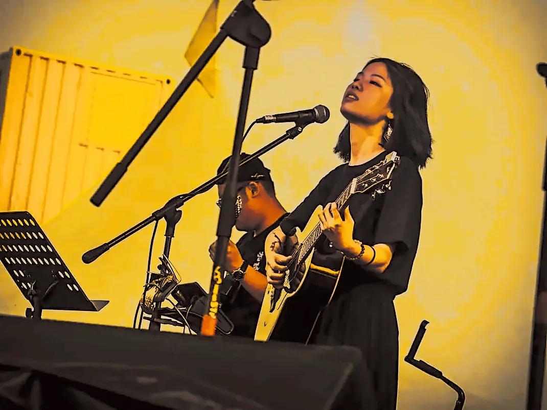 我那漂亮的俩姐姐——村里姐妹花正经奋斗史…严肃点，说正事呢！